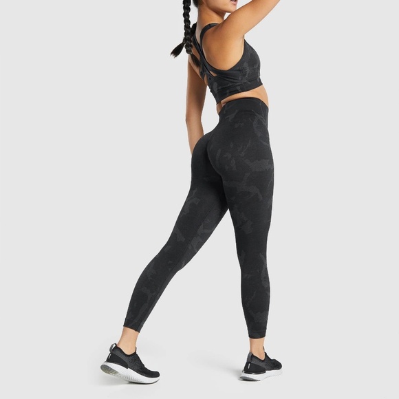 Gymshark Adapt Camo Seamless Leggings - Savanna in size Small - Picture 3 of 3